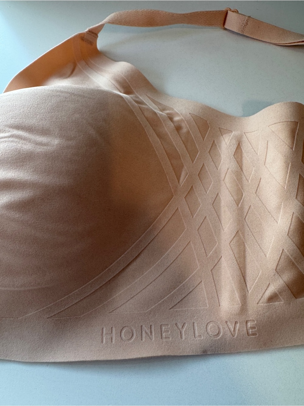 NWOT Honeylove Strapless Sculpting Bra - Beige/blush